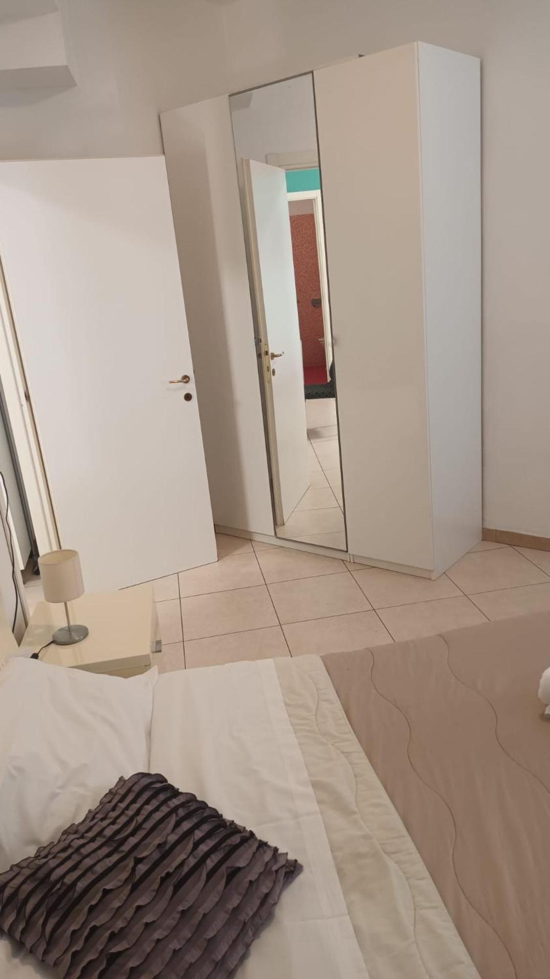 Olimpo Apartments St John In Lateran Рим Экстерьер фото