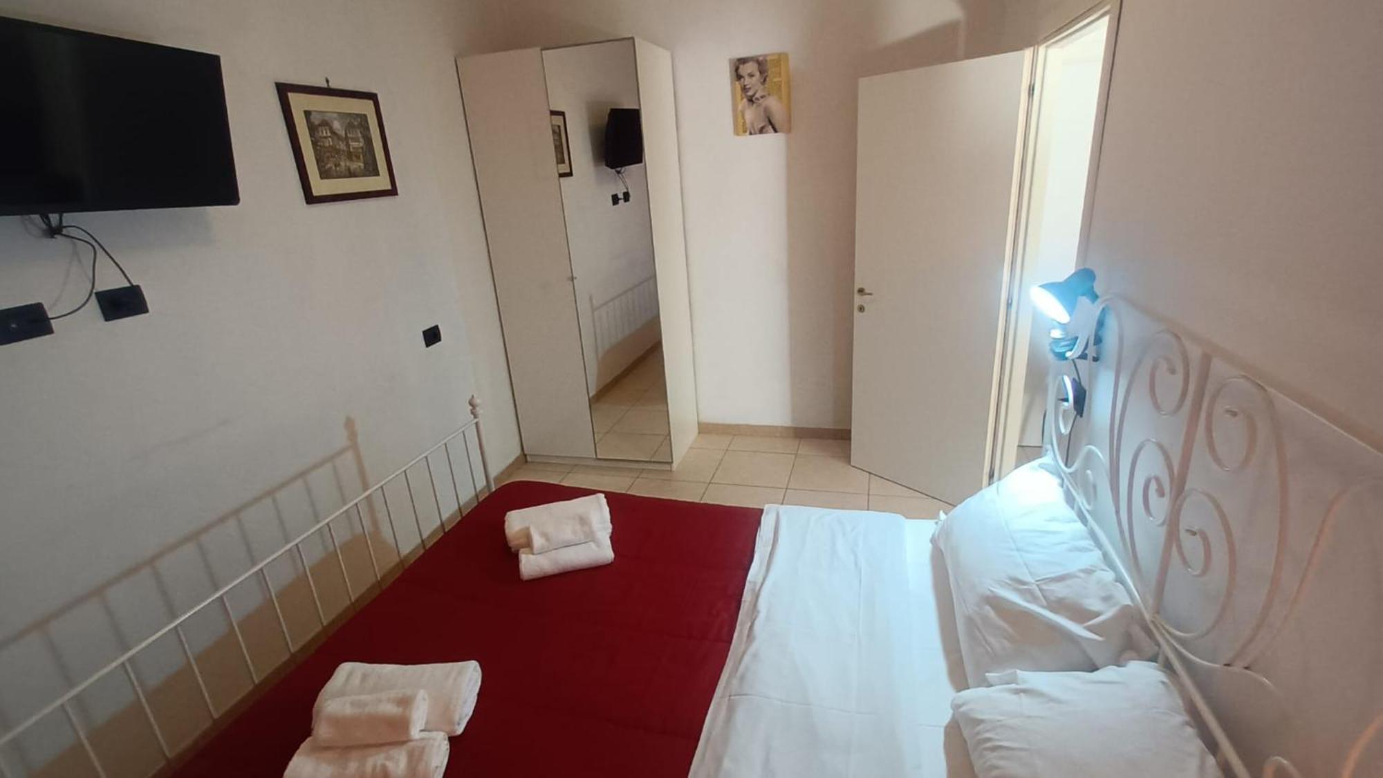 Olimpo Apartments St John In Lateran Рим Экстерьер фото